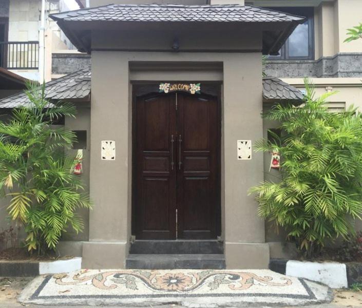 Villa Indah Kuta Royal - Private Pool - Optic Fiber High Speed Internet ภายนอก รูปภาพ