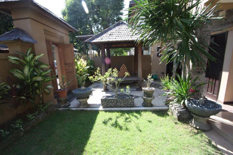 Villa Indah Kuta Royal - Private Pool - Optic Fiber High Speed Internet ภายนอก รูปภาพ