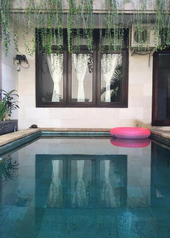 Villa Indah Kuta Royal - Private Pool - Optic Fiber High Speed Internet ภายนอก รูปภาพ